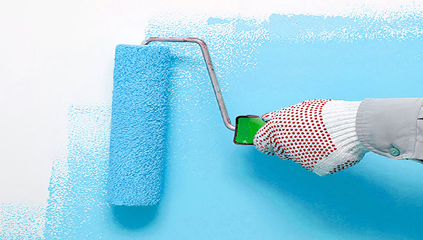Có nên dùng sơn lót kháng kiềm khi sơn nhà không?
